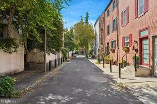 2045 Waverly St, Philadelphia, PA 19146 - Photo 24