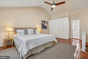 2045 Waverly St, Philadelphia, PA 19146 - Photo 20