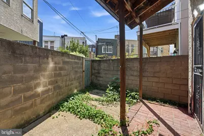 2519 Grays Ferry Avenue, Philadelphia, PA 19146 - Photo 16