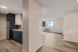1500 Locust St, Philadelphia, PA 19102 - Photo 14