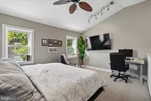 1019 Annin St, Philadelphia, PA 19147 - Photo 32