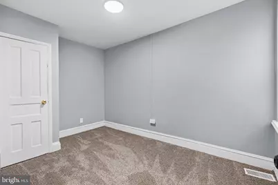 1835 W Juniata Street, Philadelphia, PA 19140 - Photo 8