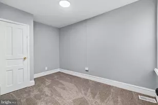 1835 W Juniata St, Philadelphia, PA 19140 - Photo 8
