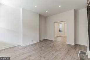 18 Sharpnack St, Philadelphia, PA 19119 - Photo 24