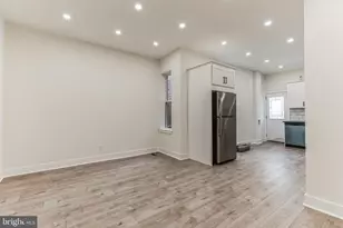 18 Sharpnack St, Philadelphia, PA 19119 - Photo 6