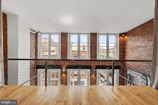 33 N 3rd St, Philadelphia, PA 19106 - Photo 34