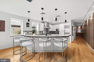 33 N 3rd St, Philadelphia, PA 19106 - Photo 14