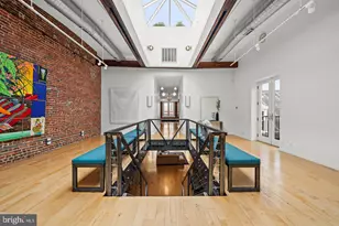 33 N 3rd St, Philadelphia, PA 19106 - Photo 26