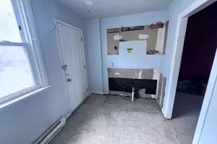 310 W Courtland St, Philadelphia, PA 19140 - Photo 6