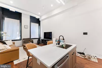 240 Hermitage Street #204, Philadelphia, PA 19127 - Photo 6