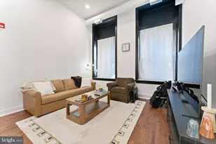 240 Hermitage St, Philadelphia, PA 19127 - Photo 12