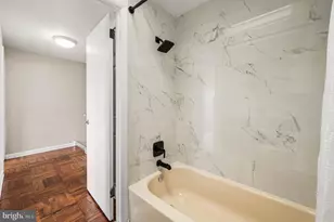 1538 Curtin St, Philadelphia, PA 19145 - Photo 12