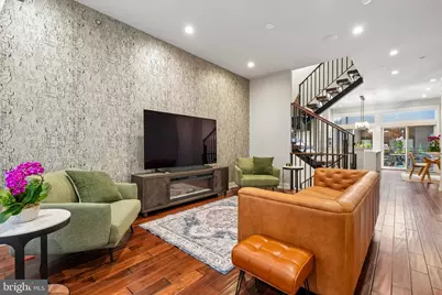 610 N Bodine Street, Philadelphia, PA 19123 - Photo 2