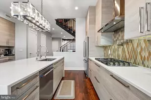 610 N Bodine St, Philadelphia, PA 19123 - Photo 8