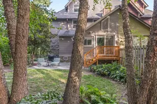 223 E Gowen Ave, Philadelphia, PA 19119 - Photo 16
