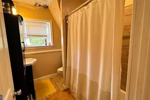 1311 W Butler St, Philadelphia, PA 19140 - Photo 14