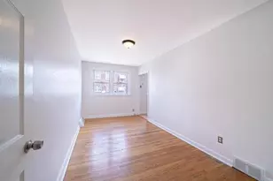 2819 Glenview St, Philadelphia, PA 19149 - Photo 6