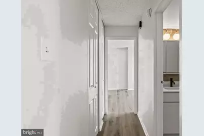 1500 Locust Street #2810, Philadelphia, PA 19102 - Photo 18