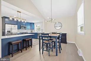 9703 Jeanes St, Philadelphia, PA 19115 - Photo 10