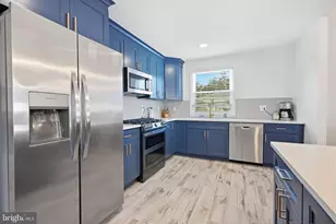 9703 Jeanes St, Philadelphia, PA 19115 - Photo 14