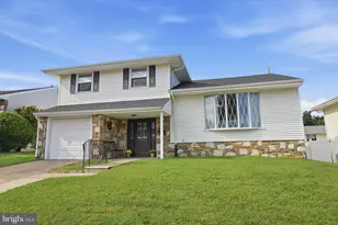 9703 Jeanes St, Philadelphia, PA 19115 - Photo 2