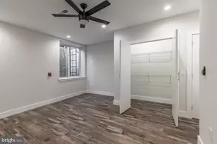 920 N 15th St, Philadelphia, PA 19130 - Photo 16