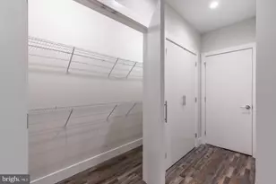 920 N 15th St, Philadelphia, PA 19130 - Photo 18