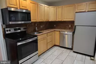 1726 S Orianna St, Philadelphia, PA 19148 - Photo 4