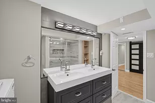 1326 S Broad St, Philadelphia, PA 19146 - Photo 18