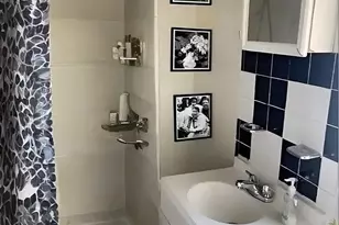 1432 Wharton St, Philadelphia, PA 19146 - Photo 6