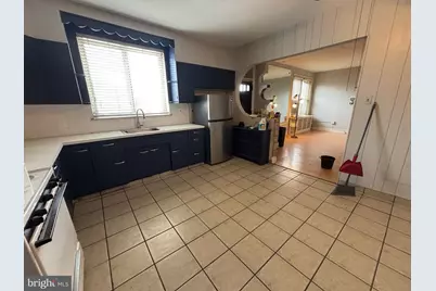 2053 S Cleveland Street, Philadelphia, PA 19145 - Photo 8