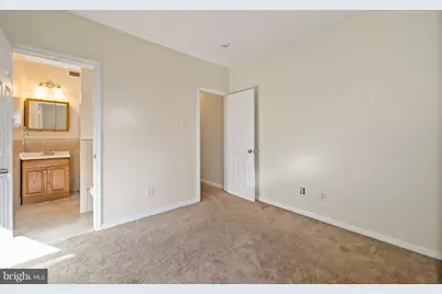 1942 Wolf Street, Philadelphia, PA 19145 - Photo 8