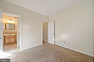 1942 Wolf St, Philadelphia, PA 19145 - Photo 8