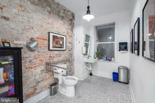 519 S 5th St, Philadelphia, PA 19147 - Photo 14