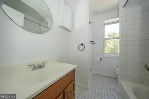 872 Lecount, Philadelphia, PA 19130 - Photo 22