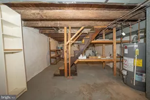 872 Lecount, Philadelphia, PA 19130 - Photo 32