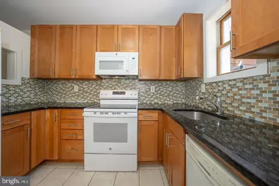 872 Lecount, Philadelphia, PA 19130 - Photo 12