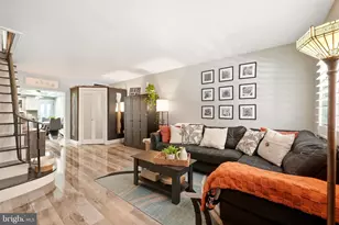 2444 S Percy St, Philadelphia, PA 19148 - Photo 2