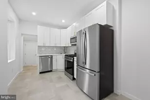 5011 Beaumont Ave, Philadelphia, PA 19143 - Photo 8
