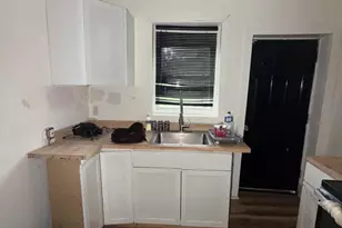 6429 Glenmore Ave, Philadelphia, PA 19142 - Photo 2