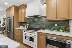 1706 Christian, Philadelphia, PA 19146 - Photo 2