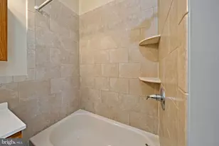 1942 Wolf St, Philadelphia, PA 19145 - Photo 28