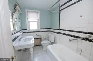 707 Knorr St, Philadelphia, PA 19111 - Photo 32
