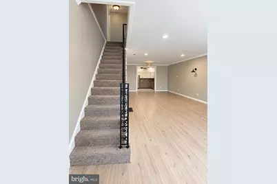 871 N 5th Street, Philadelphia, PA 19123 - Photo 4