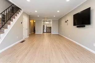 871 N 5th St, Philadelphia, PA 19123 - Photo 2