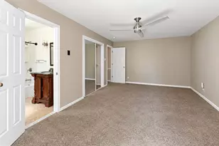 871 N 5th St, Philadelphia, PA 19123 - Photo 10