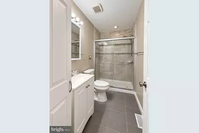 871 N 5th Street, Philadelphia, PA 19123 - Photo 8