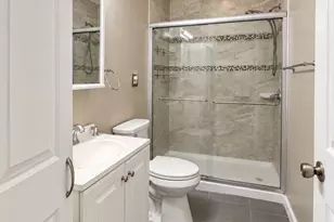871 N 5th St, Philadelphia, PA 19123 - Photo 8