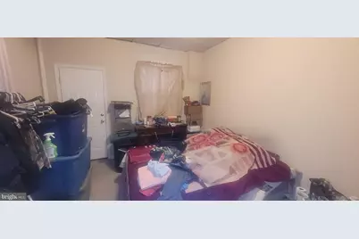 1803 S 17th Street S, Philadelphia, PA 19145 - Photo 8
