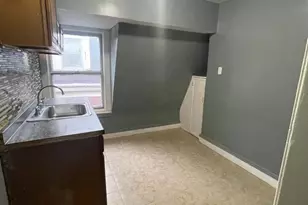 1319 Wakeling St, Philadelphia, PA 19124 - Photo 18